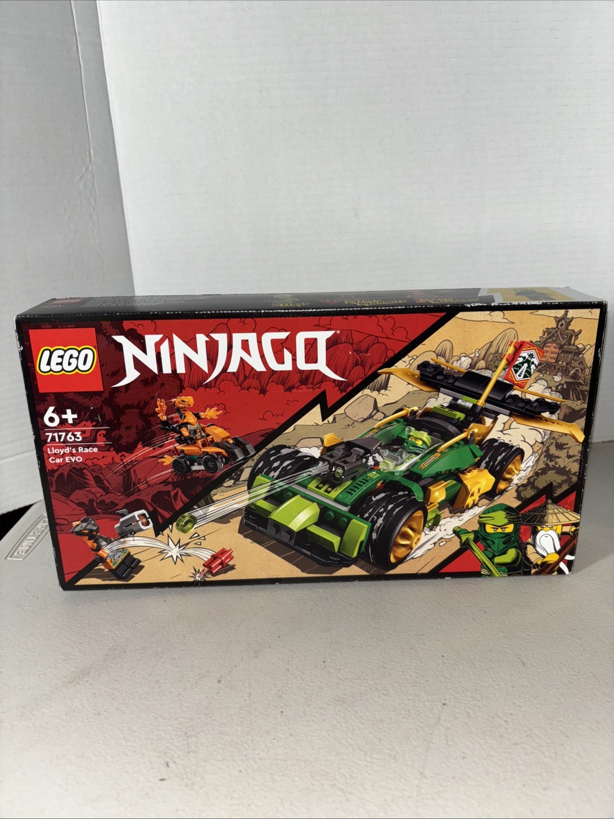 New In Box - RETIRED - SEALED - Lego Ninjago 71763 Lloyd's R