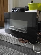 Black Electric Fire 2KW with Remote Control  Wall Mountable WITH Bracket £300RRP