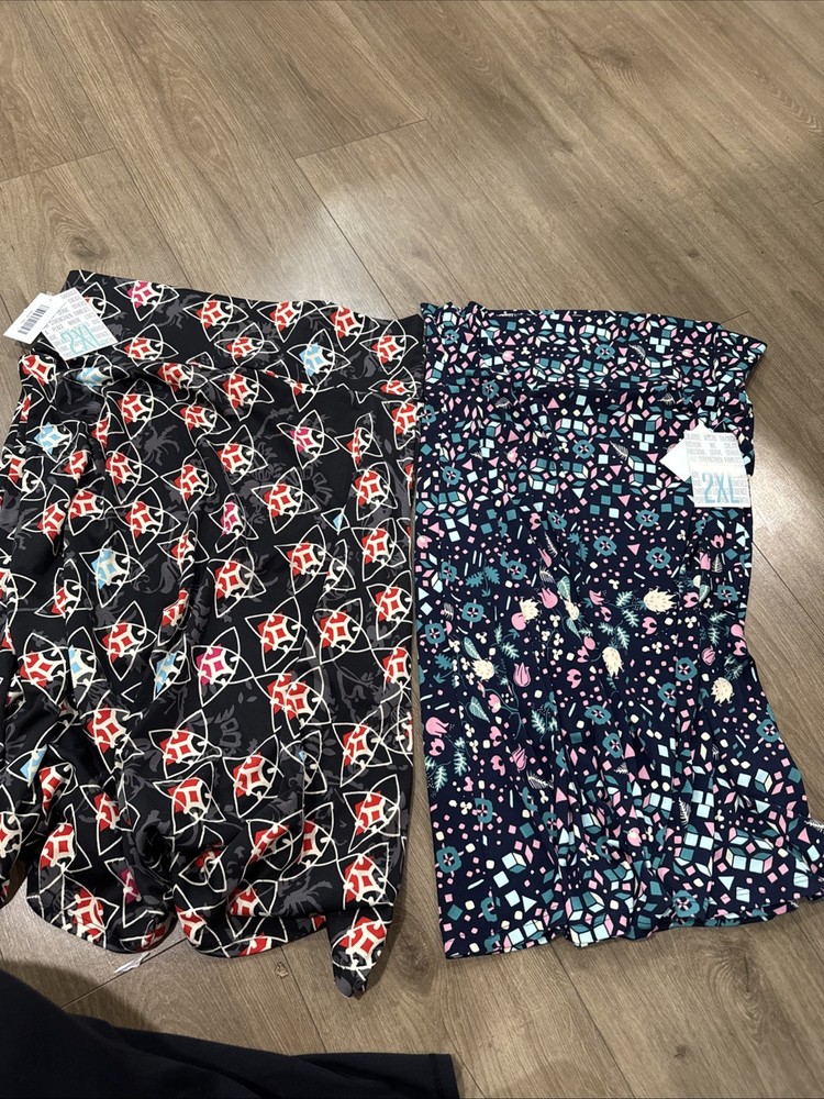 Lot Of 2 LulaRoe Azure Skirt 2XL Different Patterns- Size 2XL