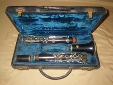 VINTAGE CONN 446N LARGE BORE JAZZ Bb CLARINET - LIKE 444N  ADDITIONAL KEYWORK