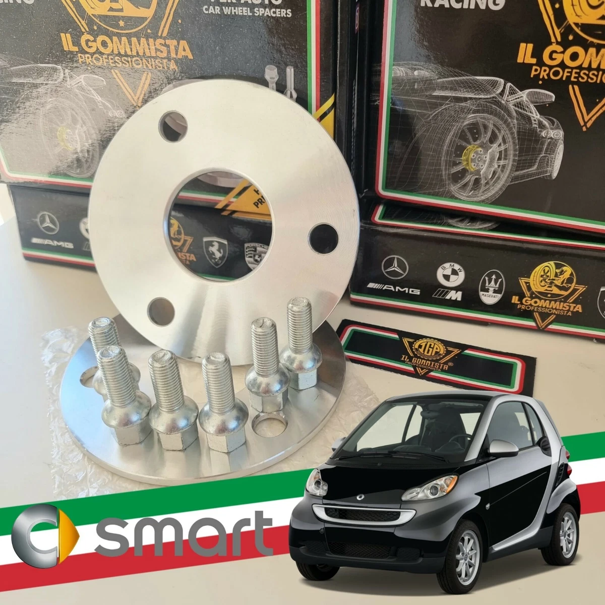 KIT COMPOSTO DA 4 DISTANZIALI 16+20 MM. COMPATIBILI CON SMART FORTWO 450-451 - 452 - CERCHIO A 3 FORI - CON BULLONI IN ACCIAIO