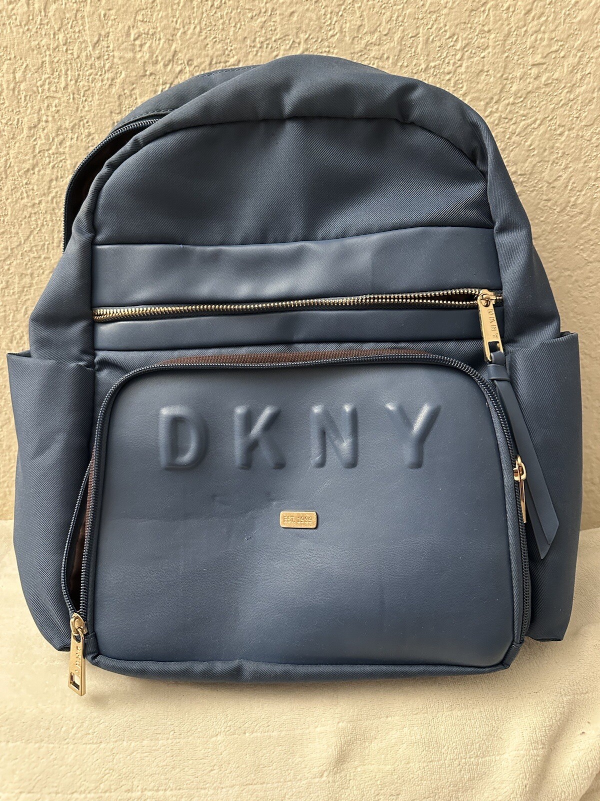 dkny backpack - image 1