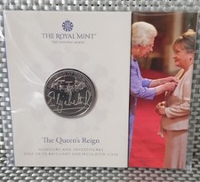 2022 The Queen’s Reign - Honours And Investitures £5 pound Coin Pack BUNC