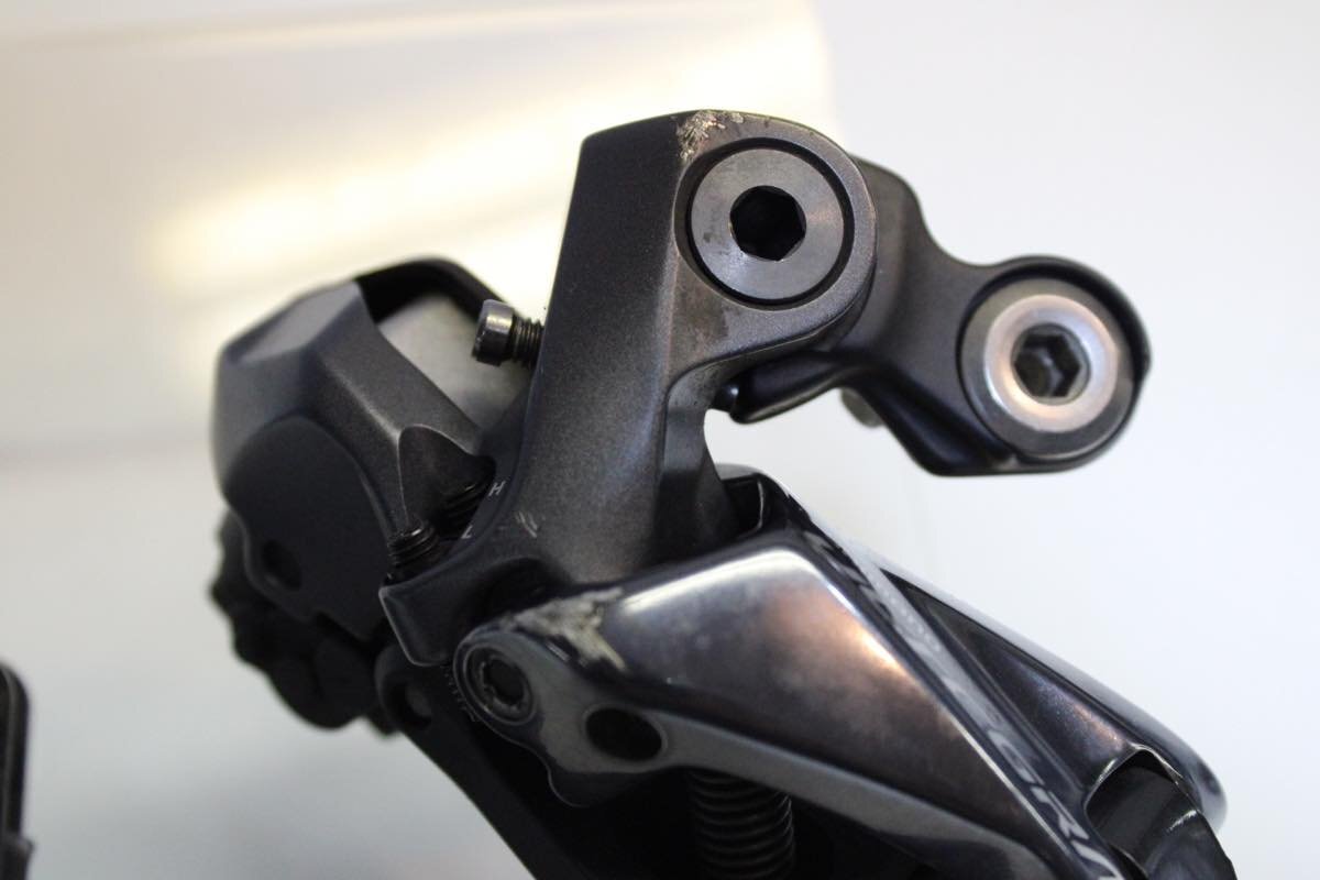 SHIMANO RD-R8050 ULTEGRA 11s Di2 Shifter Set with Big Pulley