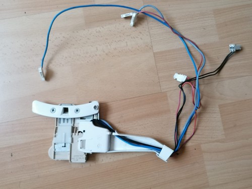 Türverriegelung Türschloss Waschmaschine Privileg 5910  124967512/1240075