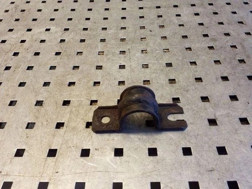 NISSAN X-TRAIL T30 Stabilisator hinten rechts 2.20 Diesel 100kw 2005 26179128