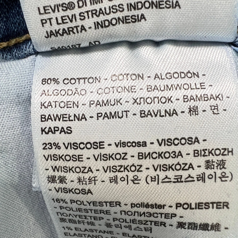 Levi's Women's Classic Bootcut Jeans Size 12M 31x32 Medium Wash Denim Mid Rise - Image 4 of 4