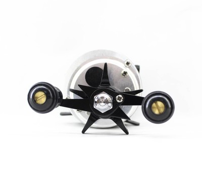 Frog Reel Toy Machine Competition Silver Black Right Hand (4855)