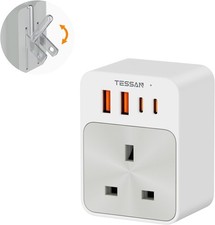 Plug Adaptor with 2 USB C and 2 USB A Travel Adapter UK to US 20W Fast Charging