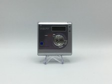 Sony Hi-MD MD Walkman - Portable Minidisc Player - Silver MZ-NH700/SM 