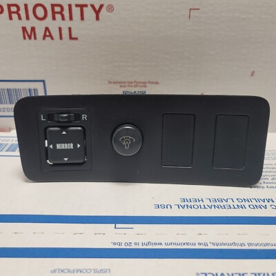  97-01 TOYOTA CAMRY POWER MIRROR / DIMMER SWITCH OEM