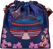 Bolso Bandolera Mulan Loungefly Disney Castle Scene Cinch Sack