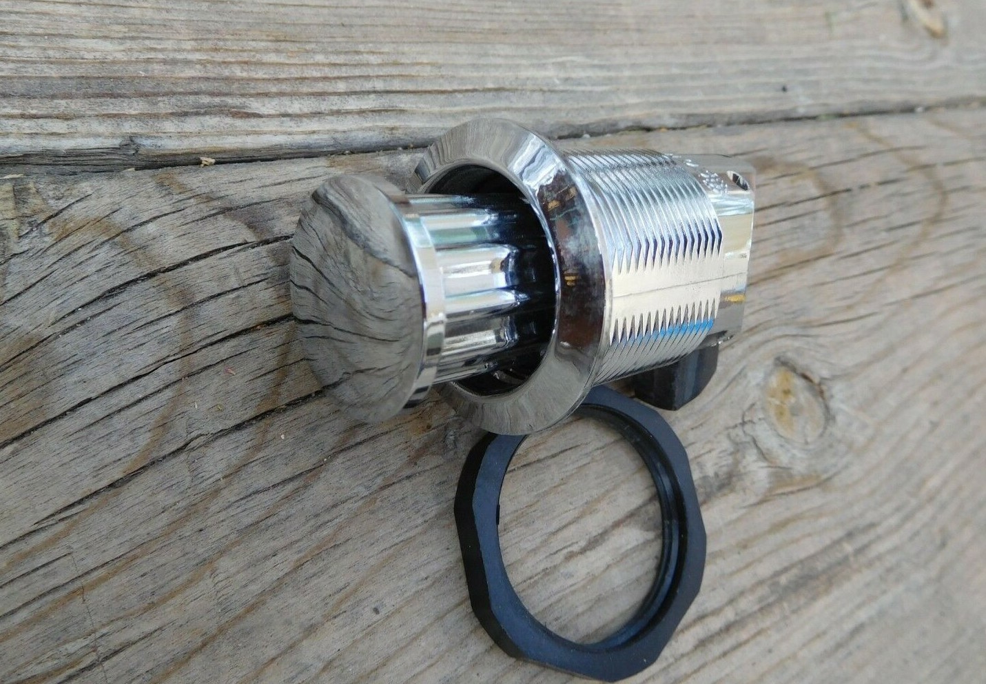 Picture 3 of 5