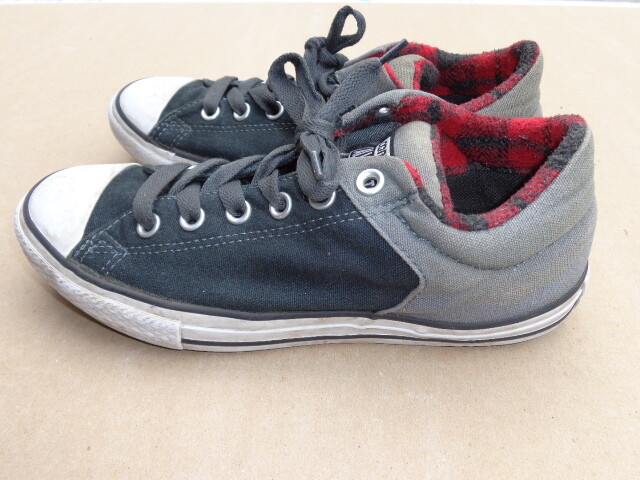 white converse junior 5.5