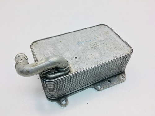 059117021R Audi A4 A6 A7 A8 Q5 Q7 VW Touareg Original Ölkühler 3.0TDI /133