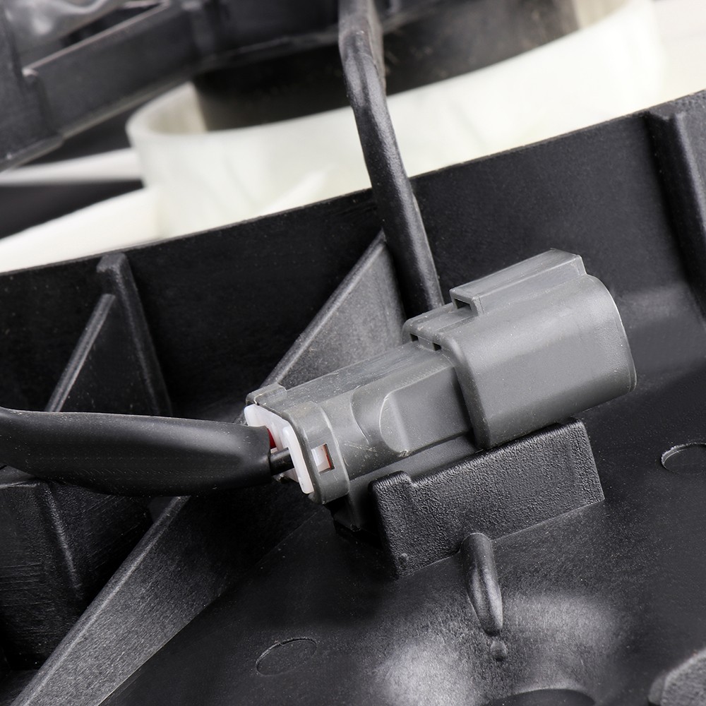 Aluminum Radiator & Cooling Fan Kit For 2003 2004 2005-2007 Honda Accord 2.4L L4