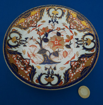 Antiker Speiseteller Chamberlains Worcester Imari Muster 19. Jahrhundert