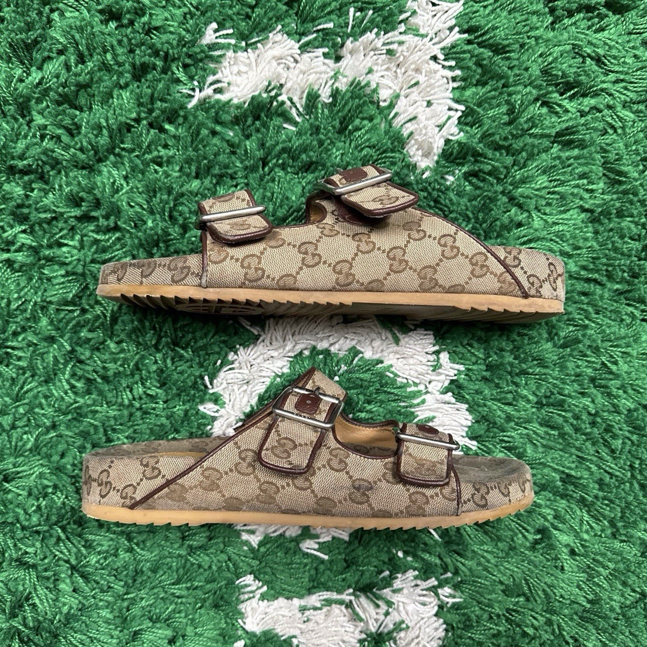 Gucci Monogram Beige Slide Sandal Strap Size 10G / 10.5M