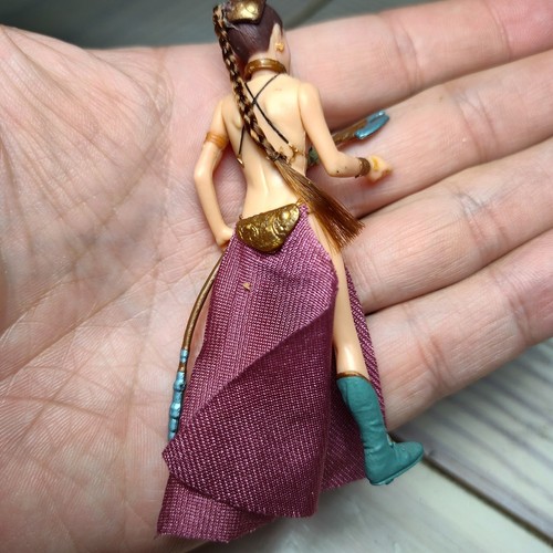 2004 Star Wars PRINCESS LEIA Trilogy Collection OTC#33 ROTJ Action Figure - Picture 3 of 3