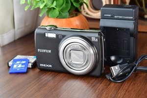 Finepix F200exr | eBay