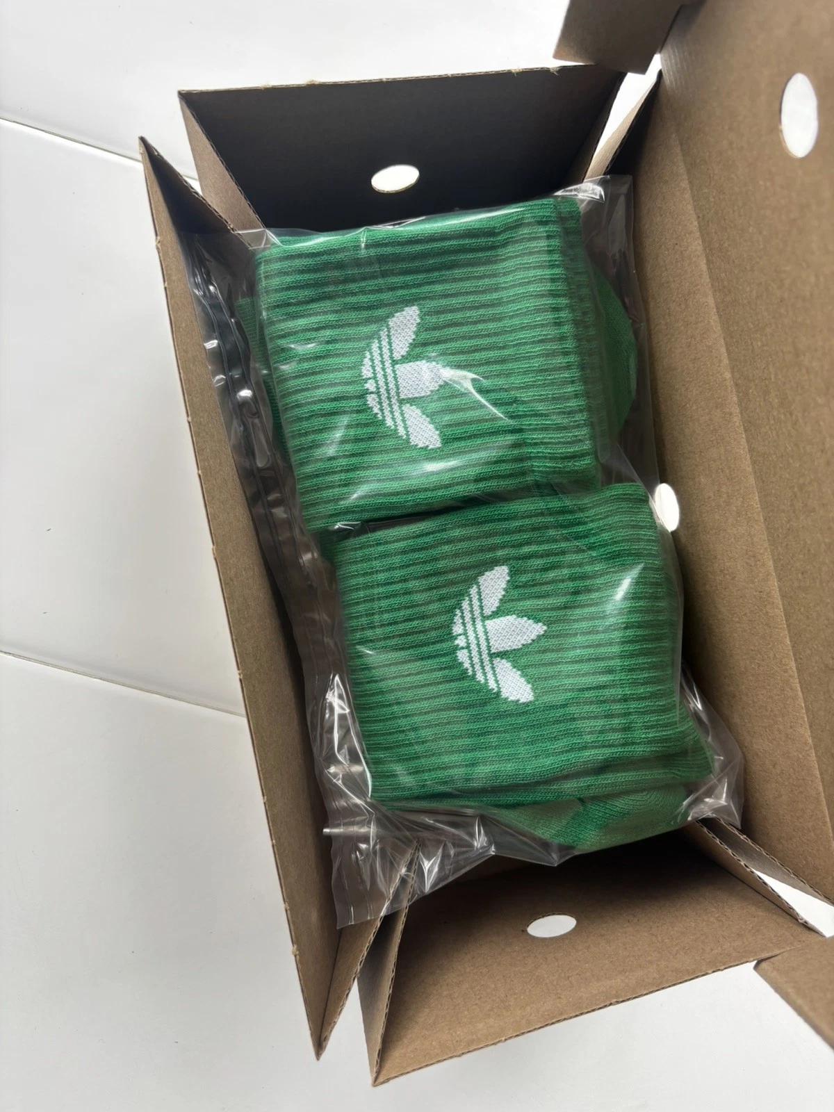 Adidas originals Green cushioned Socks Large 7-11 Uk men woman gift Box present