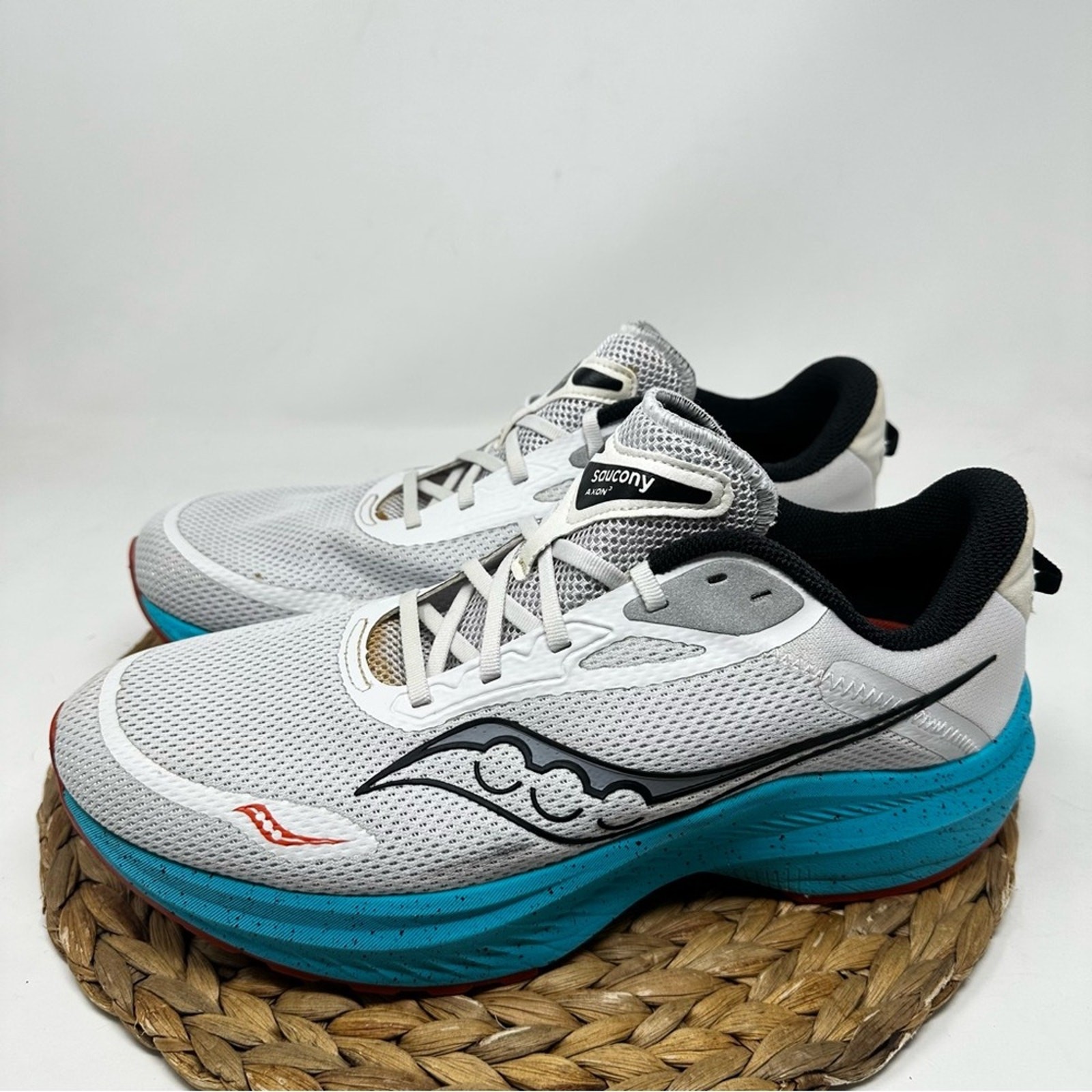 SAUCONY Axon 3 Running Shoes Fog Agave Size 12.5 Men's thumbnail 4