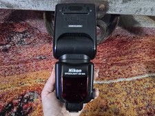 NIKON SB-900 Speedlight Flash for Nikon Cameras