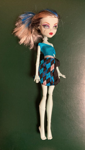 Vintage Monster High Doll #4 2008 Mattel- (Multi-Color Hair)