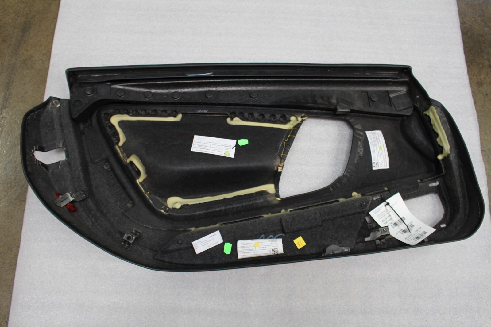 Lamborghini Gallardo, RH, Right, Front Door Trim Panel, Black/Yellow, Dmg, Used