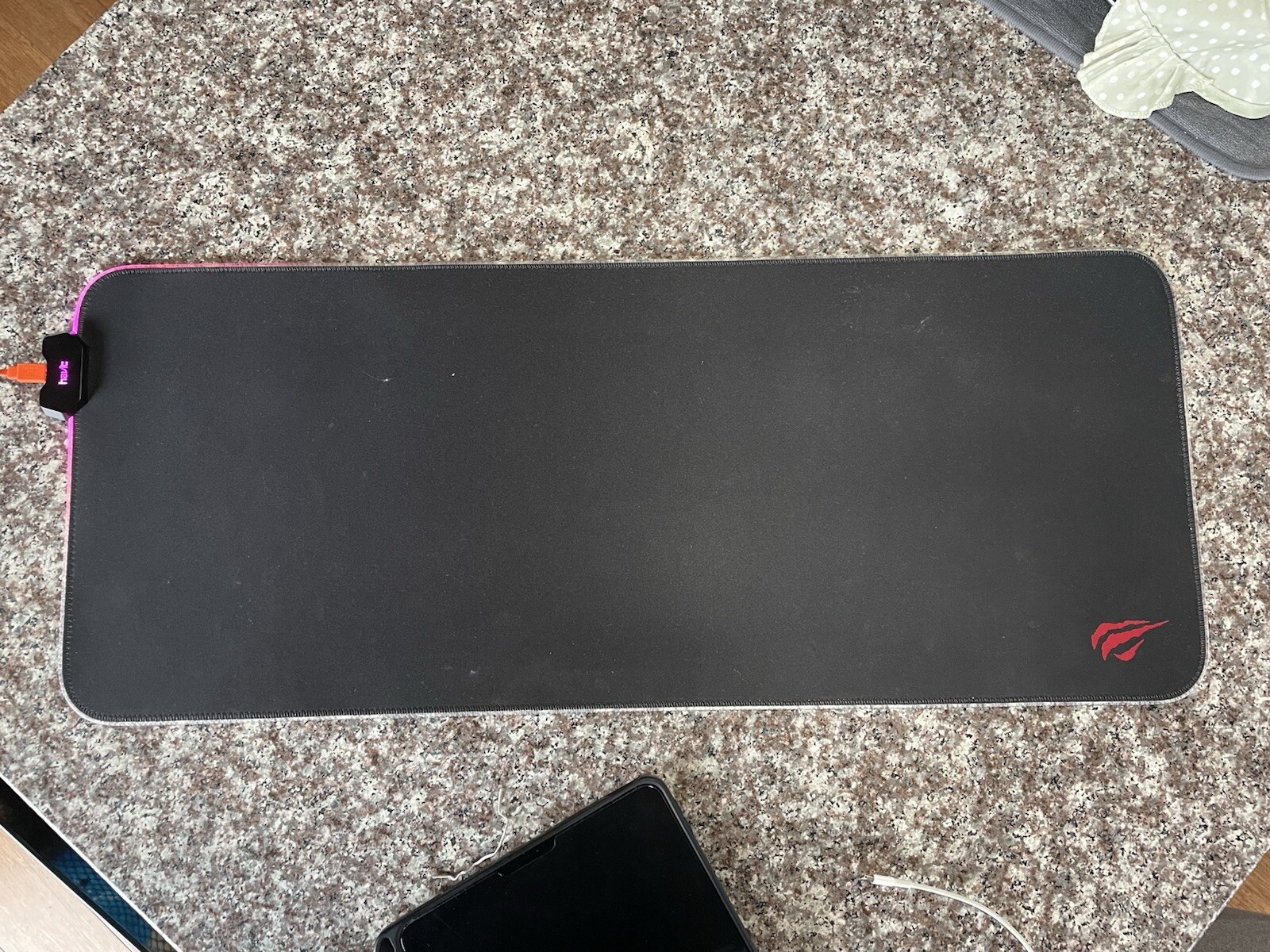 Havit Gamenote RGB Gaming Mouse Pad LED Non-Slip Rubber 31.5