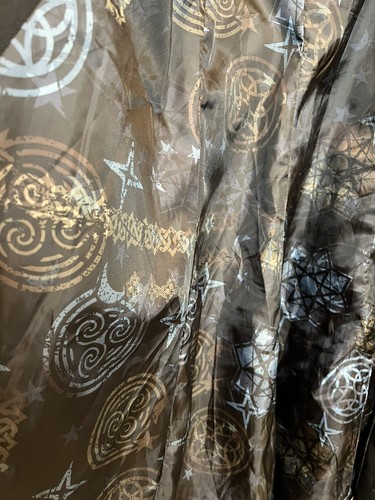 Harry Potter Invisibility Cloak Women’s Size Large Black Good Coat Excellent - Picture 10 of 14