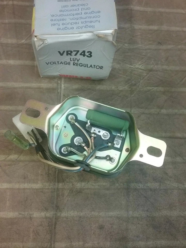 Wells VR743 Voltage Regulator  - Image 2 of 2