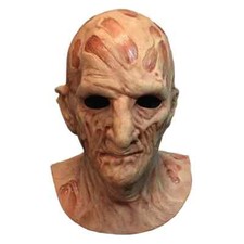 A Nightmare on Elm Street 2: Freddy's Revenge Deluxe Mask Trick or Treat Studios