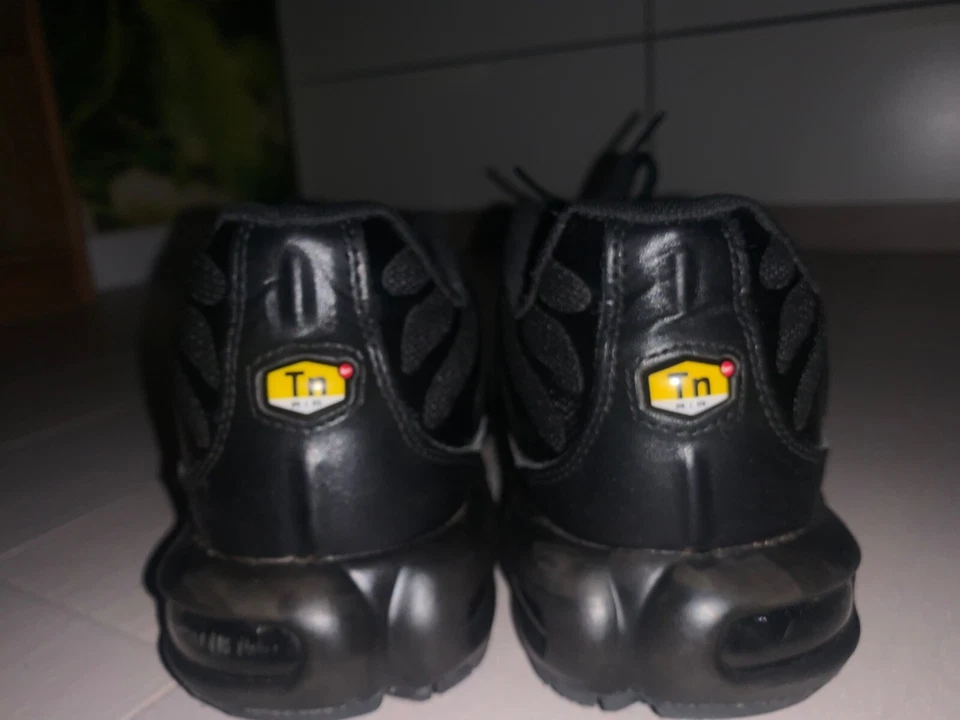 Size 11 - Nike Air Max Plus Tn “kaomoji”, photo 4 of 5