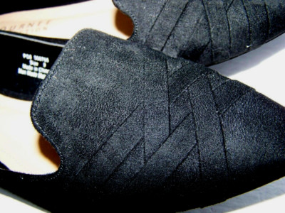 Journee Collection Women's Casual Shoes Mindee Slip On Black Ballet Flats 9M NEW