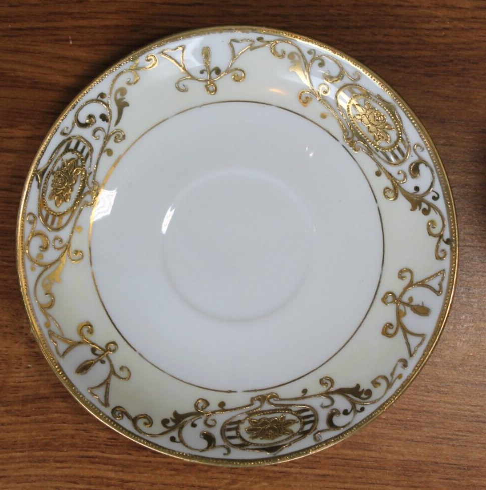 Noritake China - 175 - Christmas Ball - 5 1/2