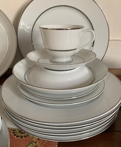Vintage-87-Piece-Dinnerware-Set-Wentworth-Fine-China-Princess-3418-Japan