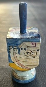 Hand Painted Wood Dreidel Yair Emanuel With Stand Israel Hanukkah Noah’s Ark