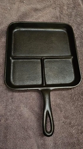 FULLY RESTORED Vintage Lodge BE Breakfast Skillet Cast Iron Rare #8 SITS Flat