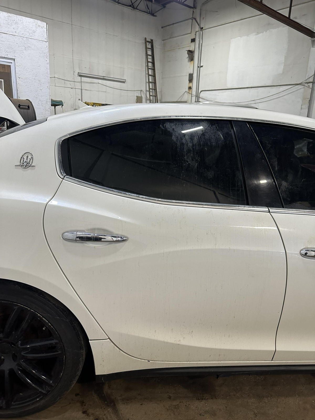 Used Door Assembly Rear Side fits: 2014 Maserati GHIBLI  Grade A