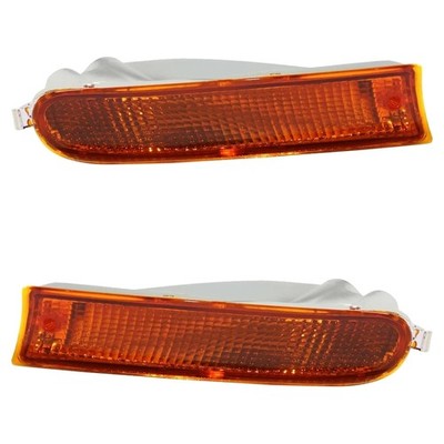 OEM Grade Front Turn Signal Lights 96-97 Toyota RAV4 Base 2.0L TO2520149