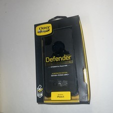 OtterBox Defender Series Black Case For iPhone X /XS with belt clip