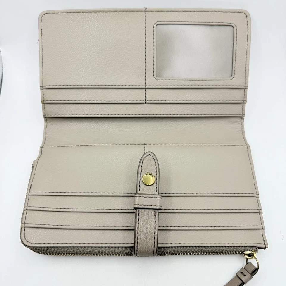 Cartera sin asas Fossil Fiona Tab de cuero/gamuza champán geo metálico beige Foto 4 de 4