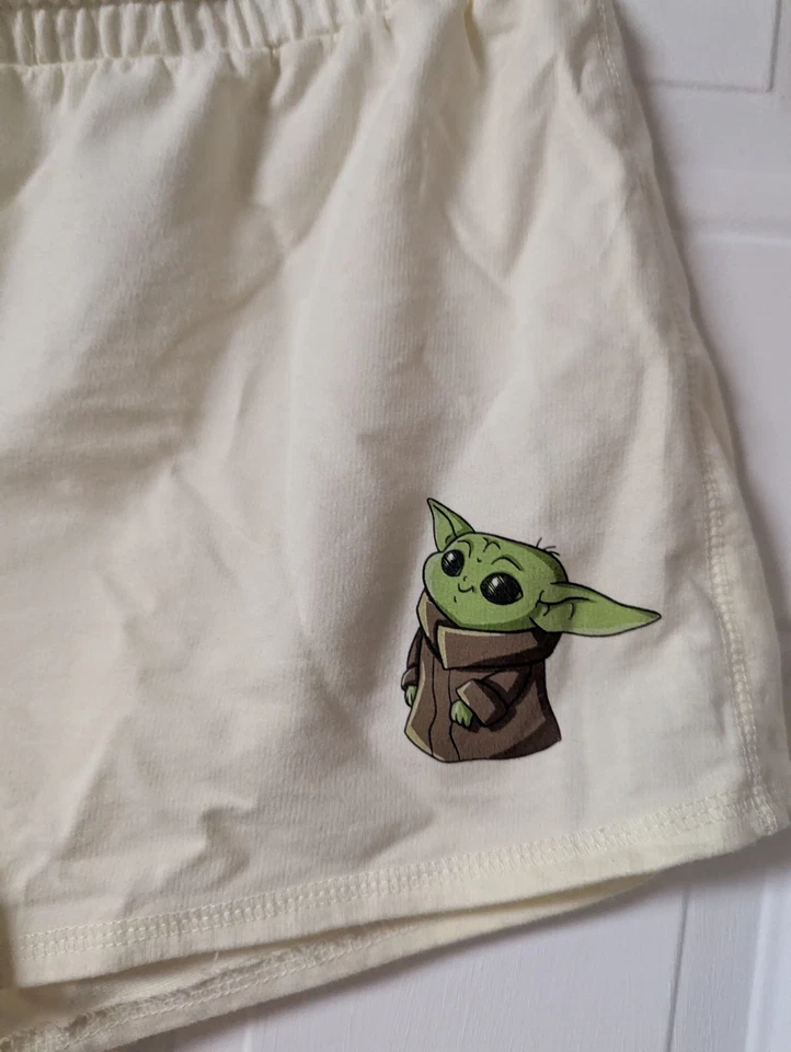 Pantalones Cortos de Algodón Star Wars Baby Yoda MUJERES Talla L Foto 3 de 4