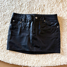 GRLFRND Minirock Schwarz Gr. XS Leder Taschen...
