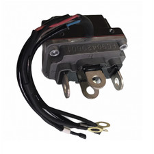 Relais pour treuil T-Max W9500 intégré sous le carter pour une commande filaire