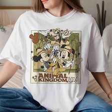 Mickey And Friends Polaroid Safari Mode Animal Kingdom Tshirt Men Women