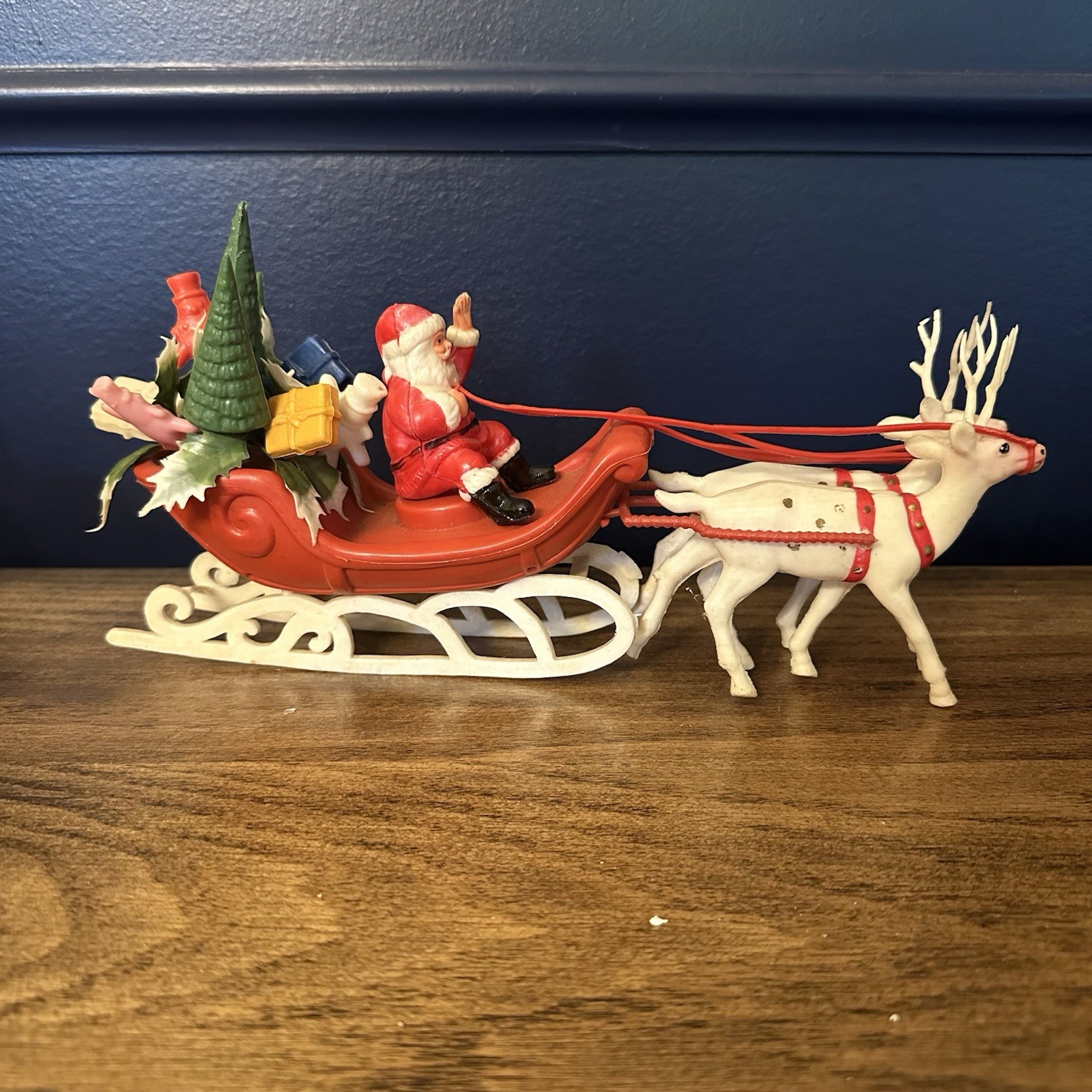 Picture 1 of 8