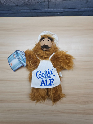 1988 ALF - COOKIN' WITH ALF HAND PUPPET - BURGER KING TOY WITH TAG