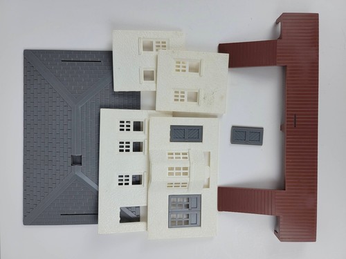 Bachmann O/S Scale Plasticville USA Suburban Station 1911 No Glue Needed. Good - Picture 5 of 12